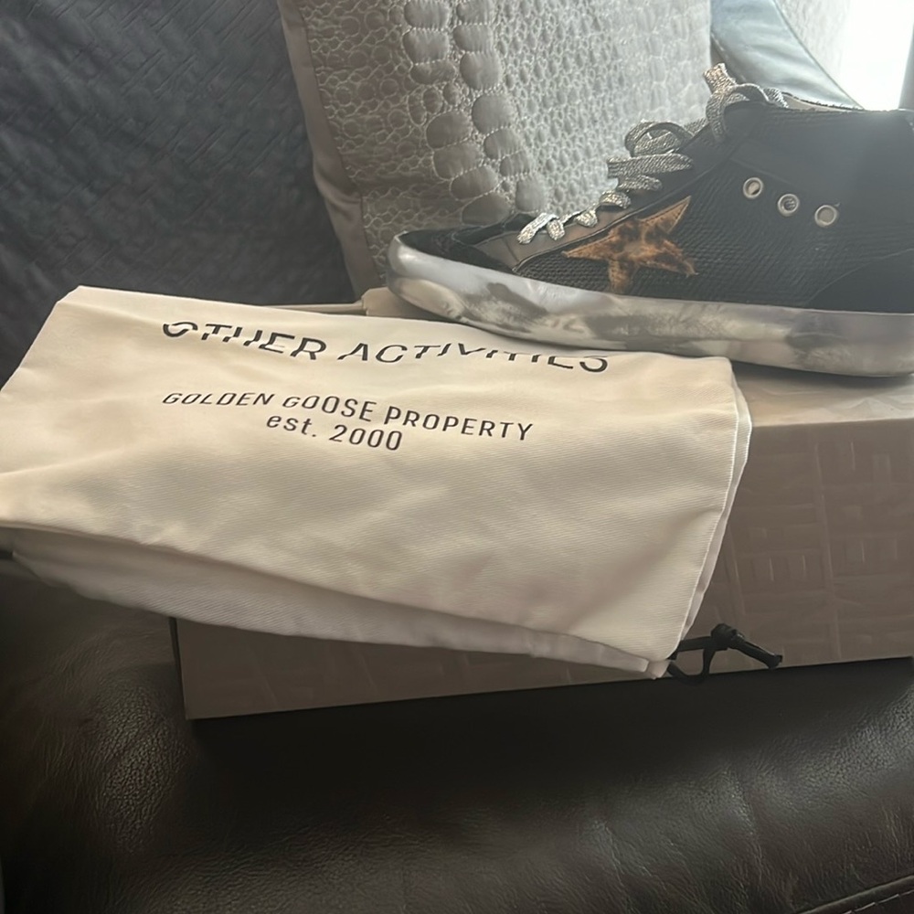 Women’s Golden Goose